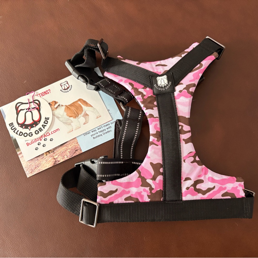 NEW Pink Camo Bulldog Harness LARGE